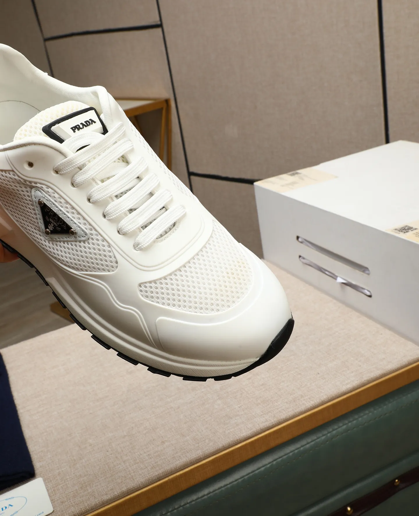 Men's shoes 💰580 [PRADA] Prada - High-end quality original order - Upper: 🔝 silk calfskin, brand canvas cloth, brand metal fasteners - Lining: mesh, foot pads; top-grade cowhide - Outsole: ultra-light TPU foam; molded outsole - Ultra-high quality control·Fine workmanship: highlighted (high-end·luxury·grade) -Size: 38-44 (45 can be customized) Wang